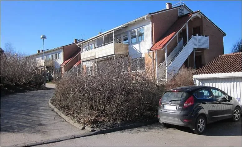 Lysekil, Brastad — Brädgårdsvägen 2-18, Lysekil